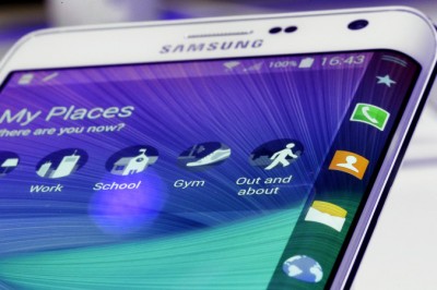 Samsung Galaxy S6 Edge получит дисплей, загнутый на обе боковые грани