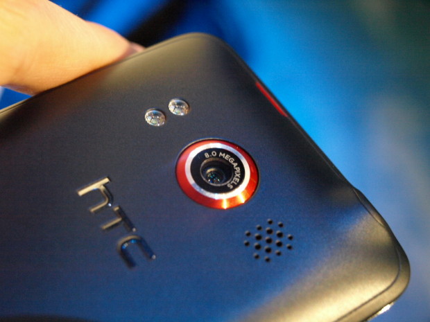 Дизайнеров HTC подозревают в шпионаже