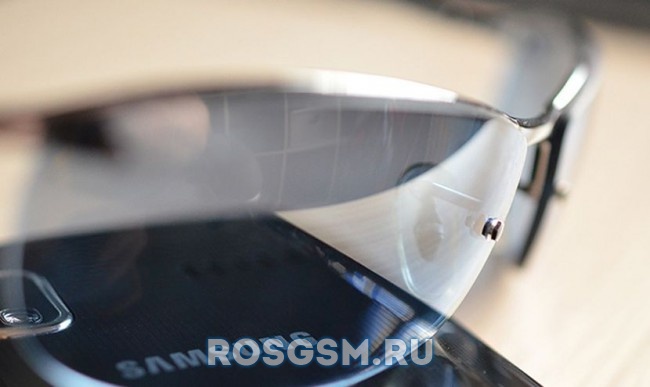 Очки Samsung Gear Blink будут представлены в марте 2015 года