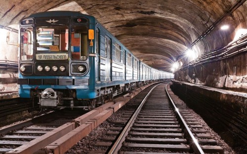 Московское метро — территория Apple, а не Samsung