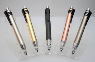 Graphis - гибрид ручки, карандаша и стилуса